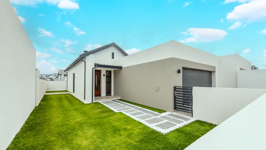 3 Bedroom Property for Sale in Le Coste Estate Western Cape